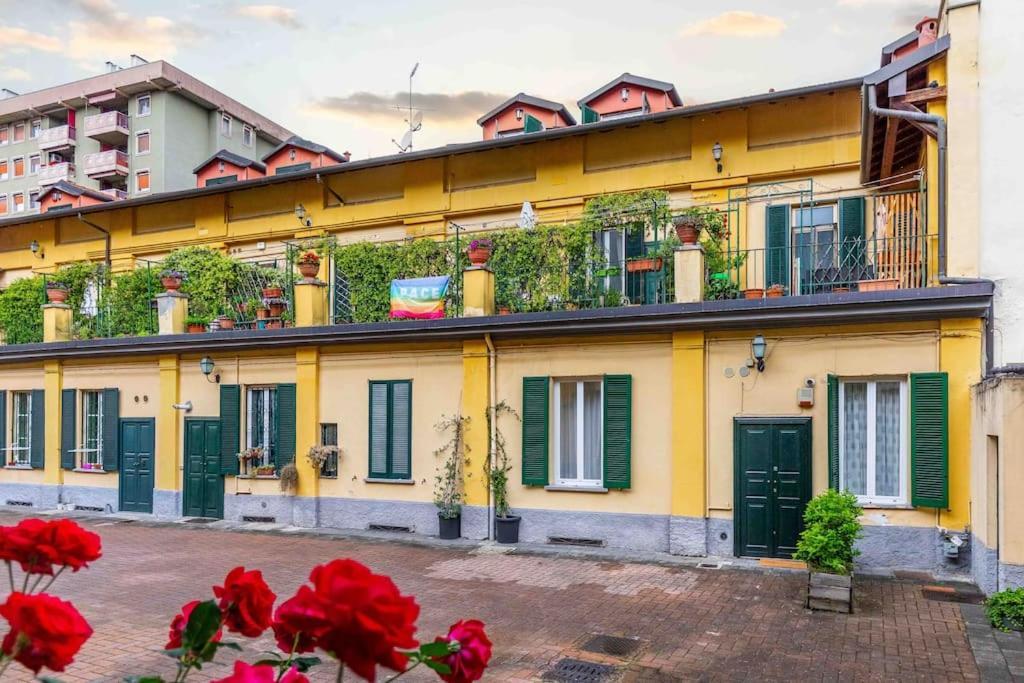 Relax Stay In A Typical Milan Courtyard - Navigli Exterior foto